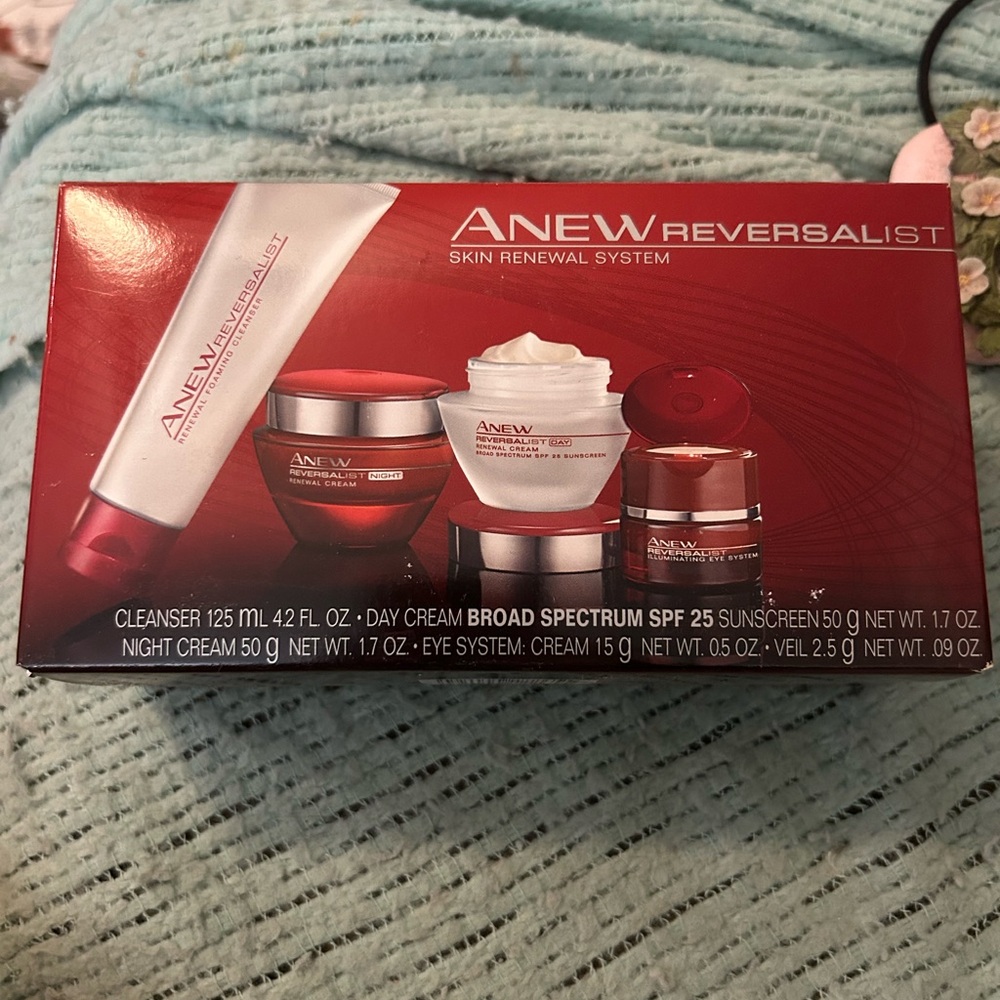 Avon Anew Reversalist Skin Renewal System